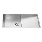 Standard kitchen sinks