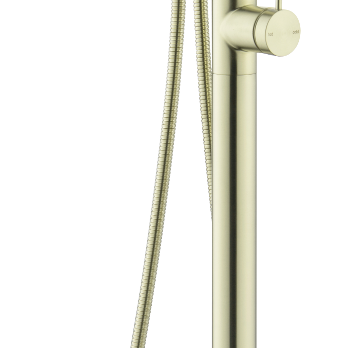 Bath mixer with hand shower